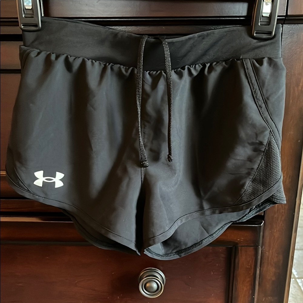 Under Armour Girls Black Shorts